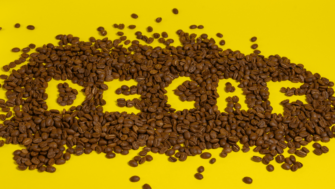 ¿COMO SE HACE EL CAFE DESCAFEINADO Y CUALES SON SUS BENEFICIOS?